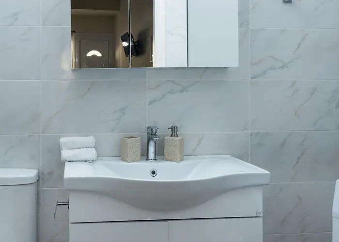 Γκαρσονιέρα 1 Δίπλα Στη Θάλασσα! 3*