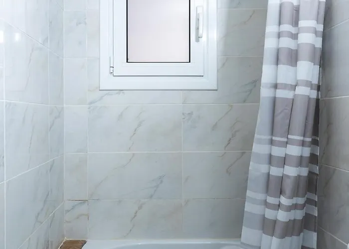 Γκαρσονιέρα 1 Δίπλα Στη Θάλασσα! 3*